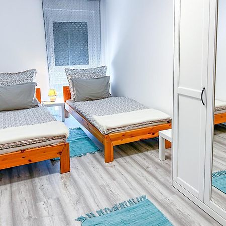 Komfort Home Bursport Bt. Haz Balatonfenyves Eksteriør bilde